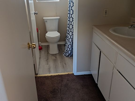5th image of 320 N 11th St Unit B