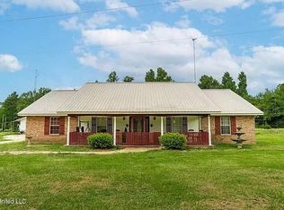 100 Magee Rd SE, Mc Call Creek, MS 39647