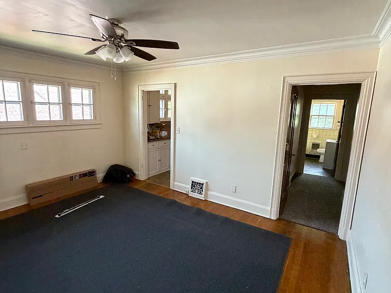 489 W Judson Ave — Photo 3