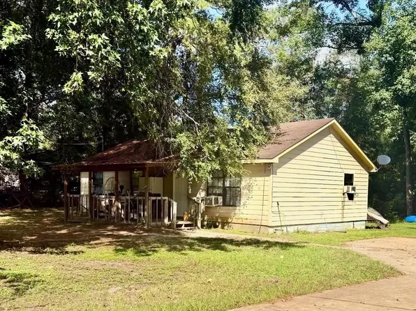91 Short St, Shepherd, TX 77371