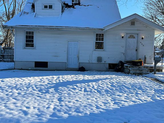 2nd image of 950 East Dr