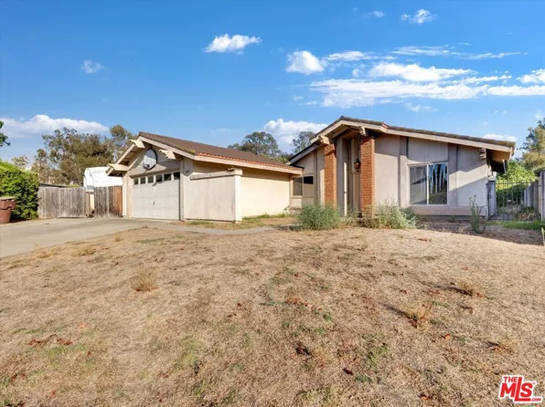 6022 E Prado Cir, Anaheim, CA 92807