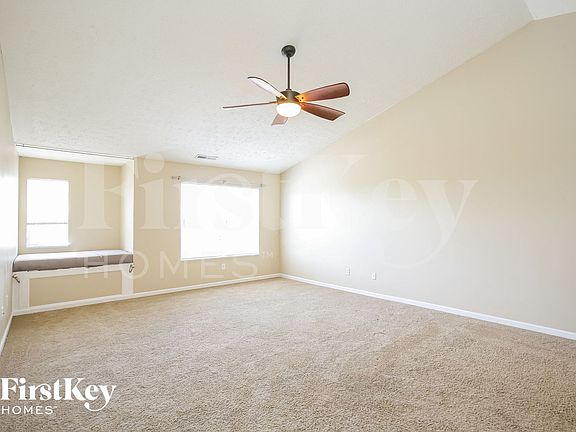 5th image of 7031 N Laredo Dr