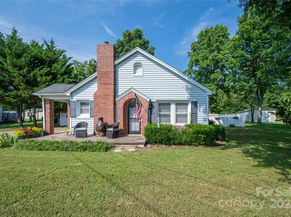 1537 N Piedmont Ave, Kings Mountain, NC 28086