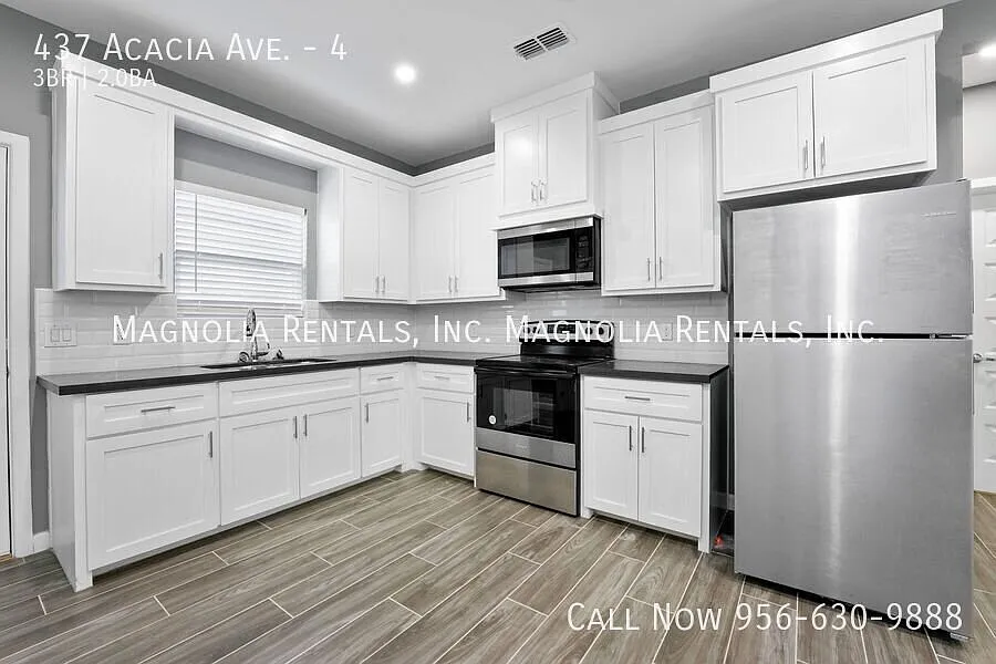 1st Month Free with 13 Month Lease — Photo 4