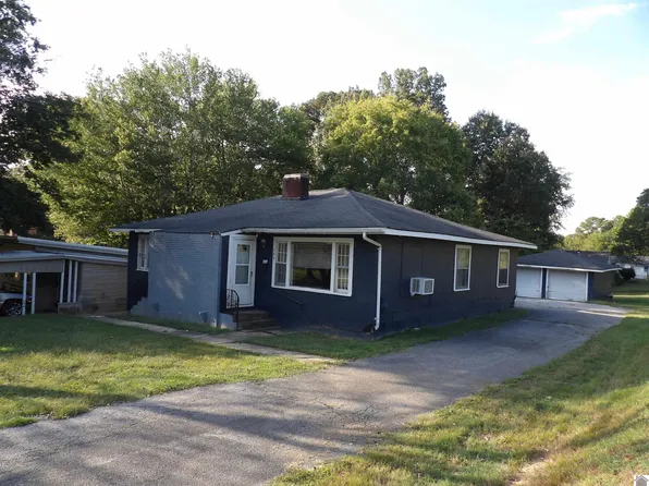 304 W 14th St #306, Benton, KY 42025
