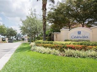 8394 Sumner Ave, Fort Myers, FL 33908