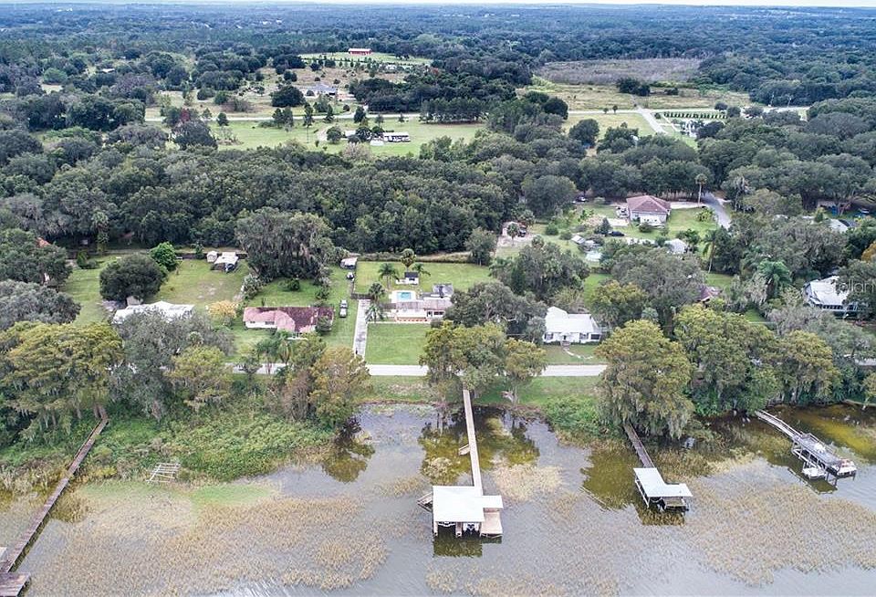 1st image of 8916 Lakeshore Dr
