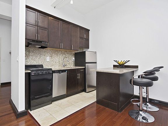 4th image of 80 John St APT 4H