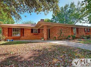 2905 Southridge Dr, Grapevine, TX 76051
