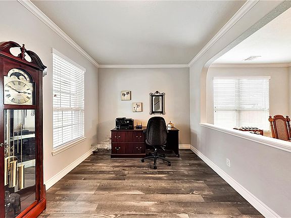 5th image of 7607 Pasture Bend Ct