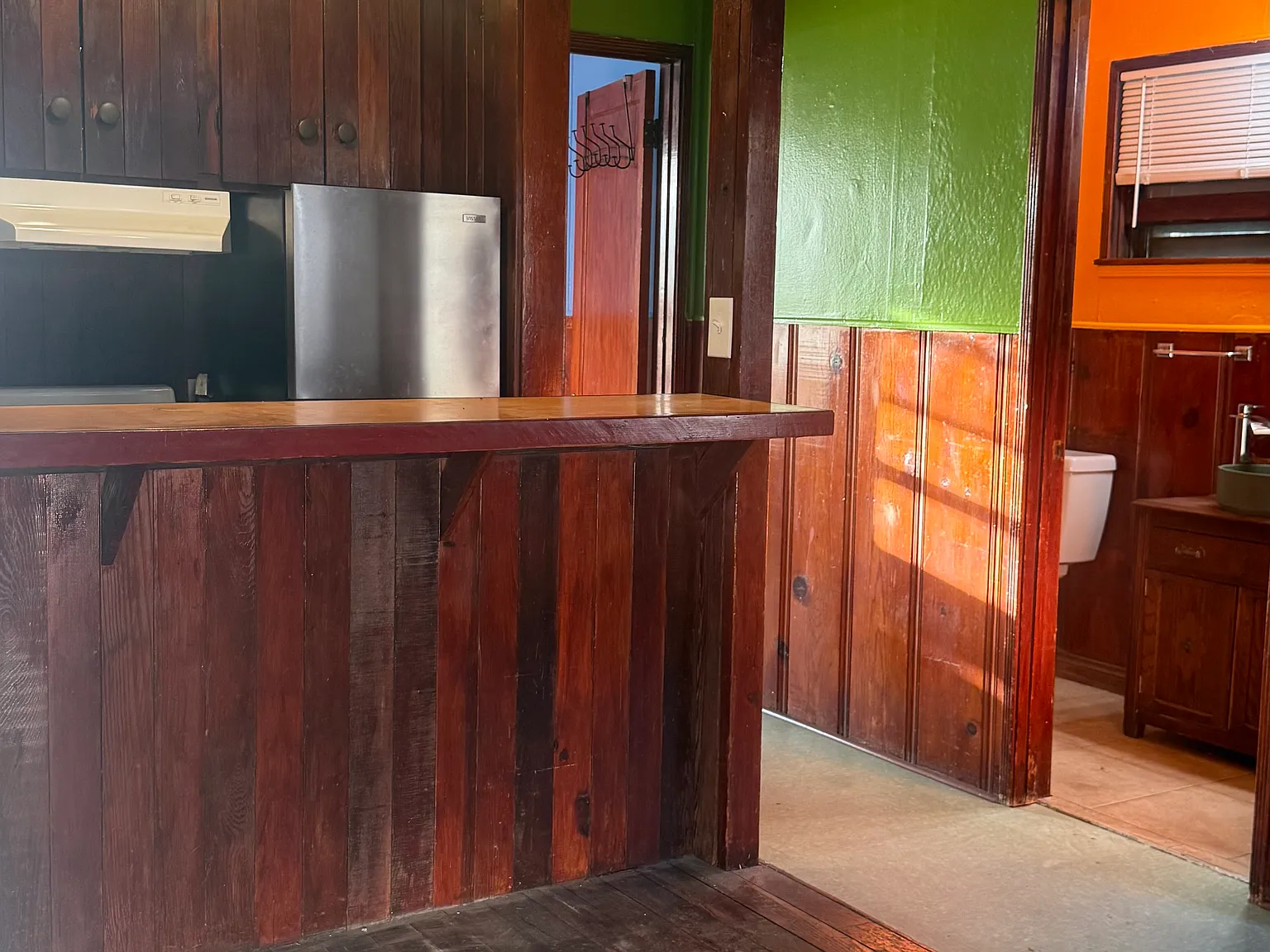 1 bed, 350 sqft, $2,300 — Photo 2