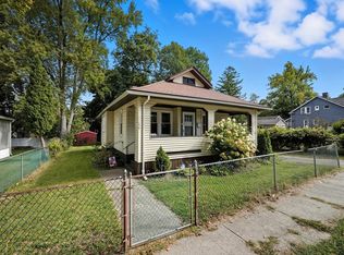 179 Albemarle St, Springfield, MA 01109