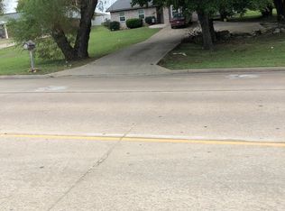 812 Stadium Dr, Ada, OK 74820