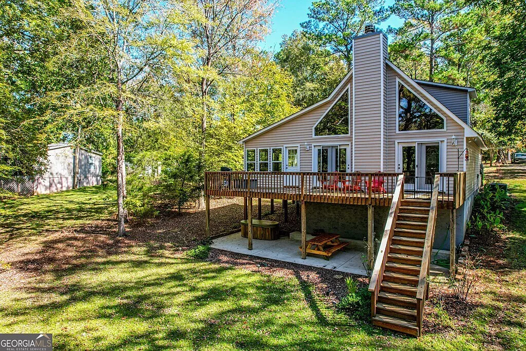 148 Bentley Dr NW photo 1