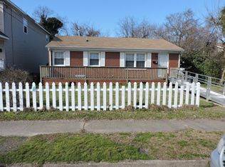 21 N Hope St, Hampton, VA 23663