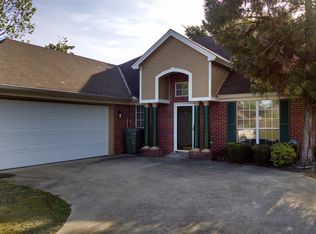 743 Ryefield Ct, Montgomery, AL 36117