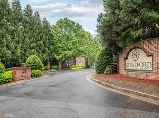 2102 Stratford Cmns, Decatur, GA 30033