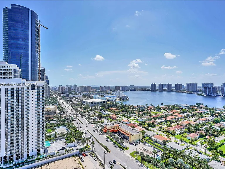 18911 Collins Ave #2705 — Photo 39