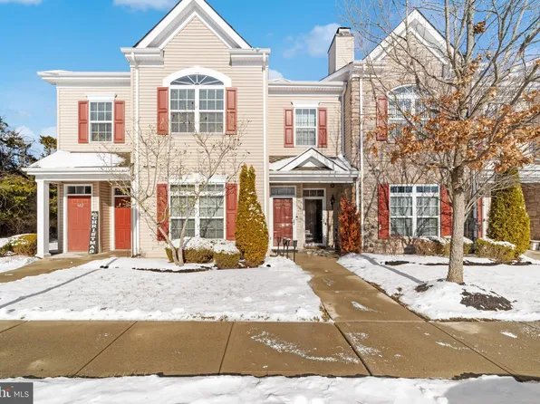 604 Van Gogh Ct, Williamstown, NJ 08094