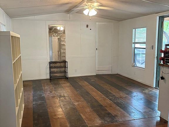 2nd image of 6501 Anderson Ave