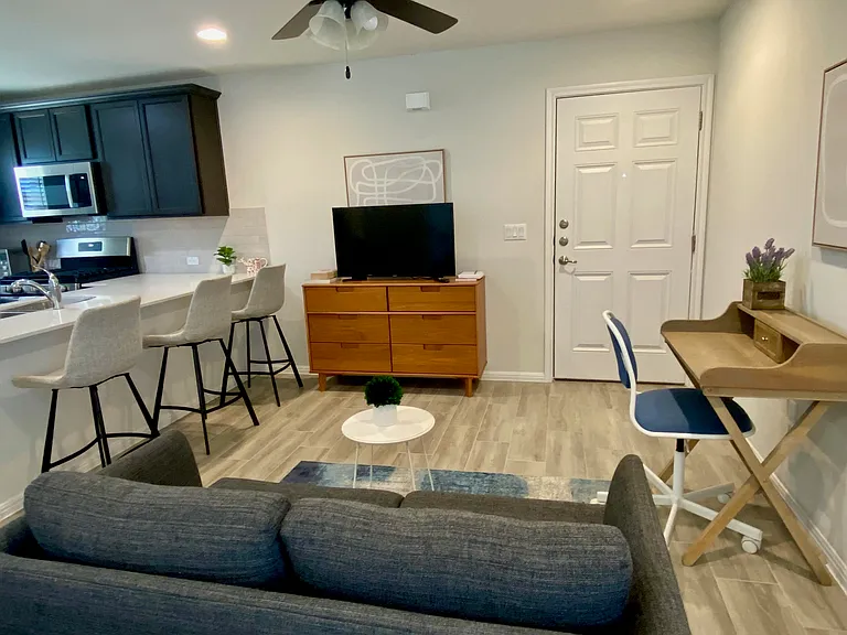 8505A Looksee Ln — Photo 9