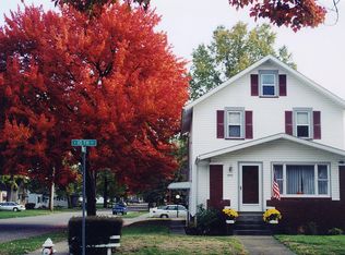 330 E 10th St, Dover, OH