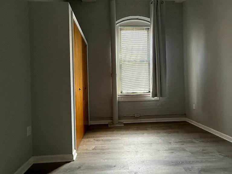 1011 Cherry St #2F — Photo 8