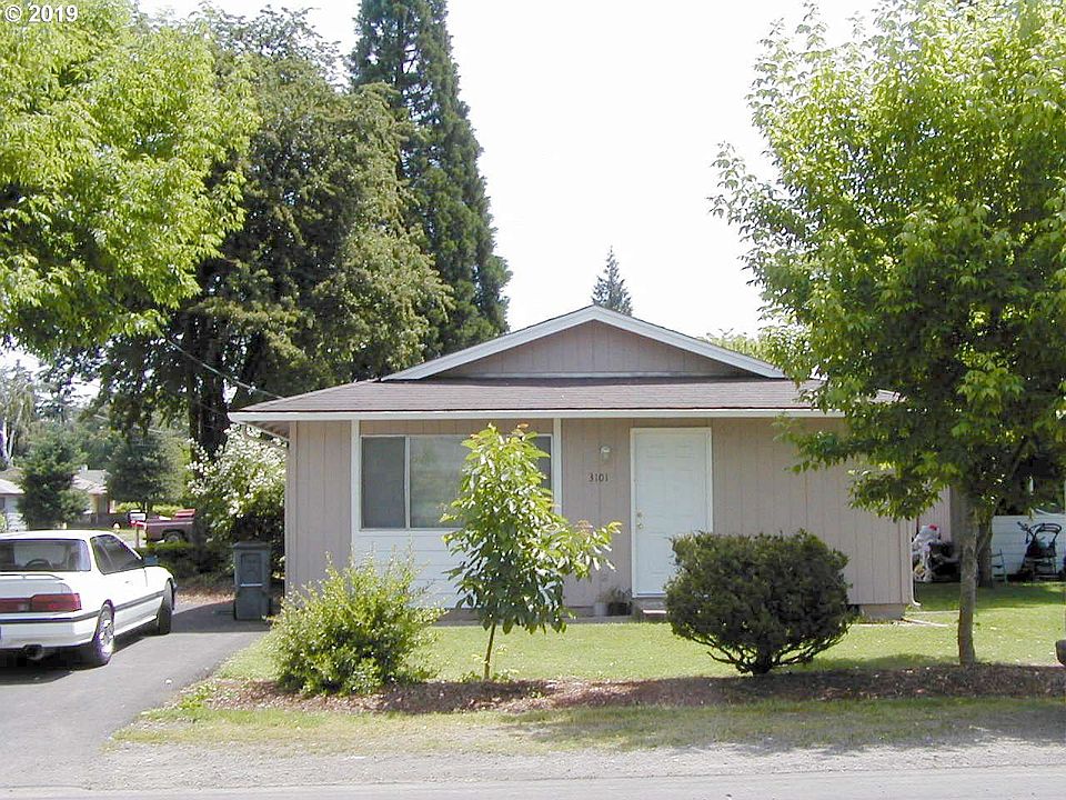 1st image of 3101 E 30th St
