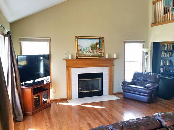 3rd image of 1237 Cedon Run Dr
