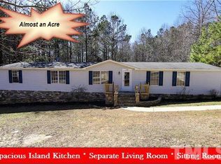124 Blue Slate Ln, Clayton, NC 27520