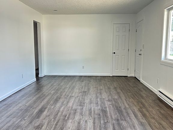 4th image of 1507 Ross Ave