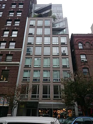 Rented by Keller Williams NYC | media 19