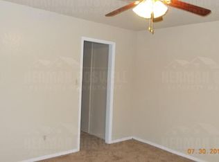 5519 Blue Spruce Dr, Arlington, TX 76018