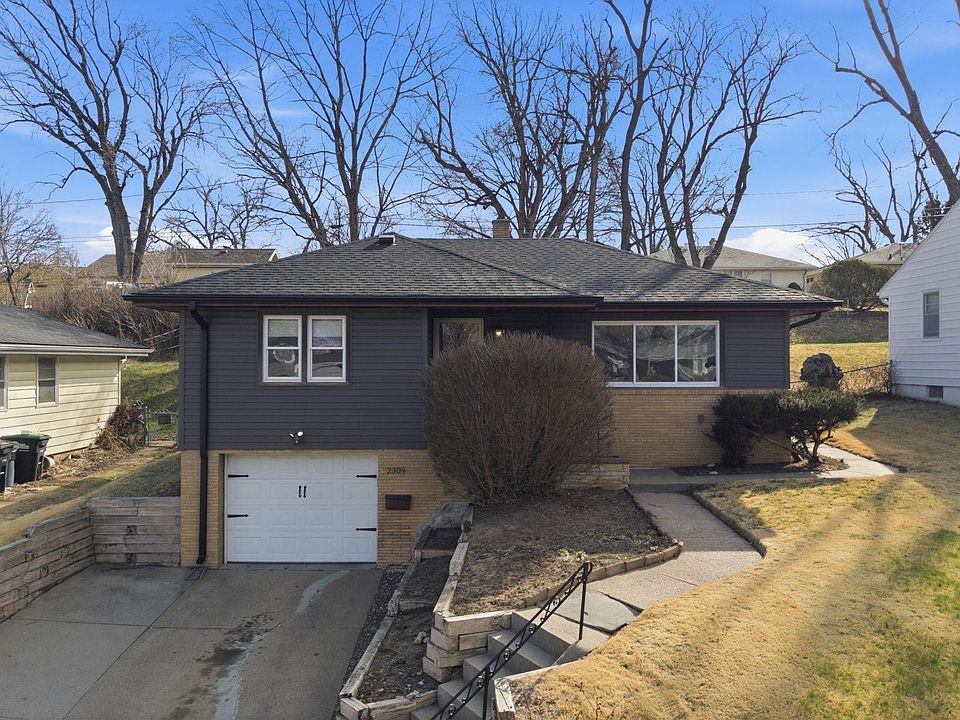 1st image of 2309 S 50th St