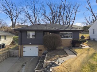 2309 S 50th St, Omaha, NE 68106