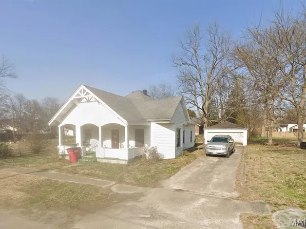 108 Elm St, Oran, MO 63771