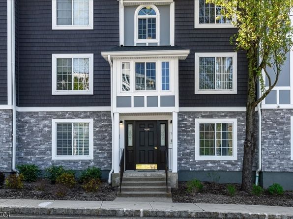 81 Village Dr BLDG 6 #81, Morris Twp., NJ 07960