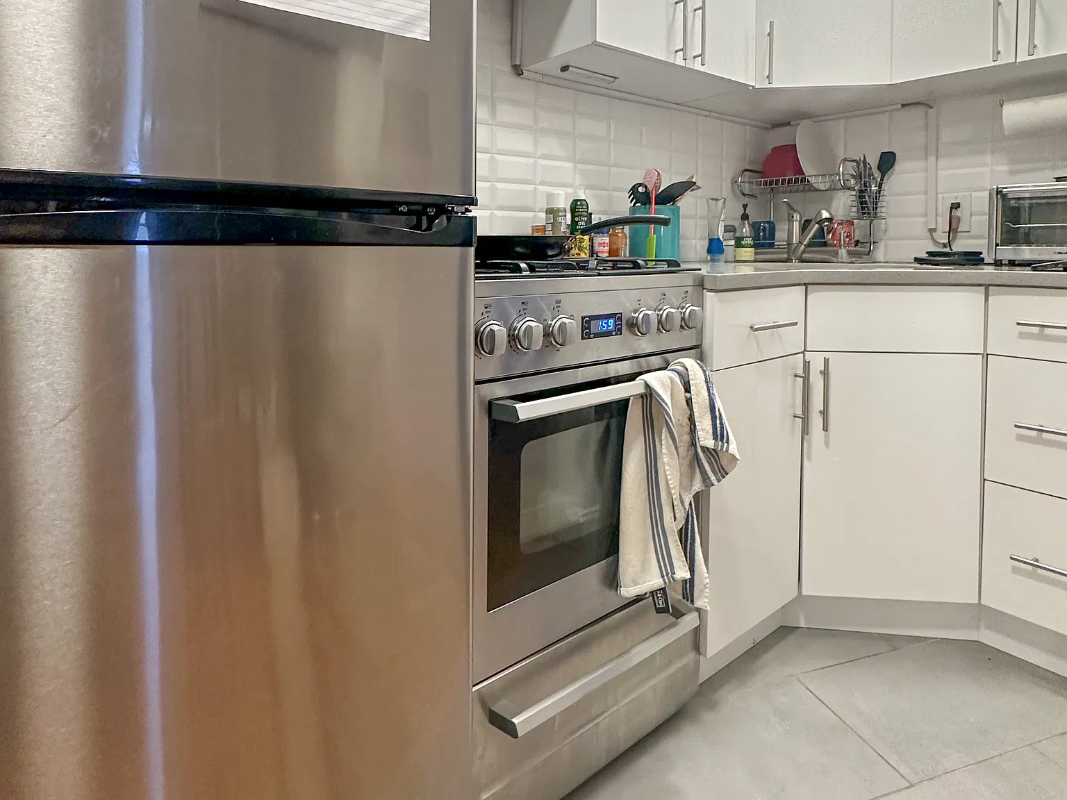 200 East 26th Street — Photo 1