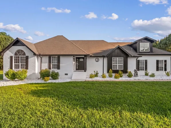 2891 Sulphur Springs Rd, Murfreesboro, TN 37129