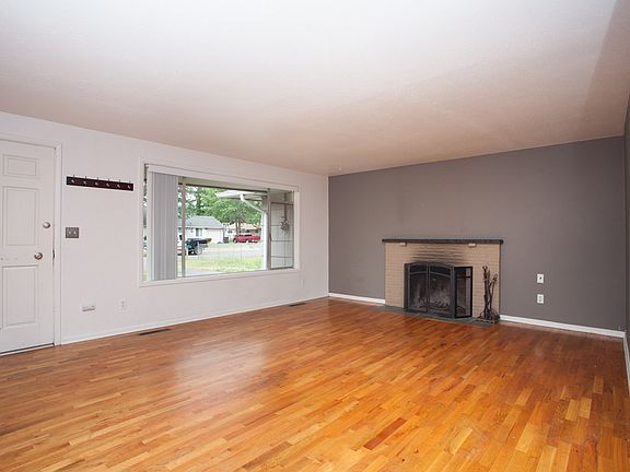 2nd image of 9825 Forest Ave SW