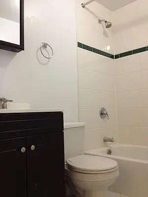 Rented by Full Time Management | media 51