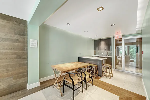 Rented by Iryna Ferenets, LREB | media 23