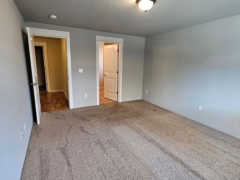 619 Marshall Ave — Photo 11