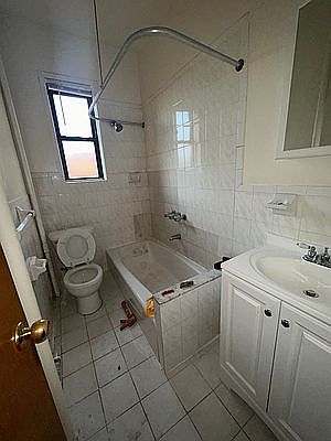 4th image of 1662 Cropsey Ave #4A