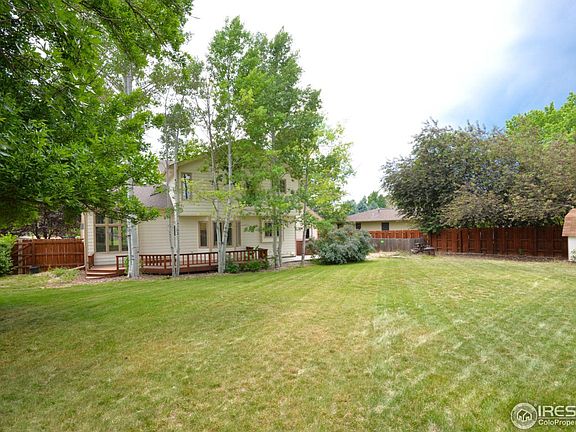 Lush, mature landscaping