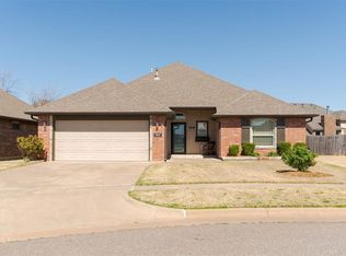 5905 NW 159th St, Edmond, OK 73013