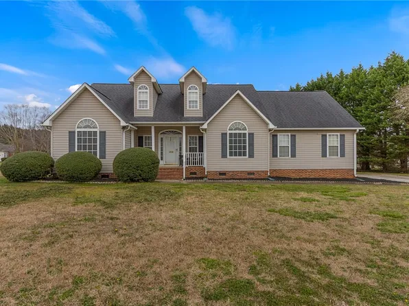 309 Smithfield Dr, Anderson, SC 29621