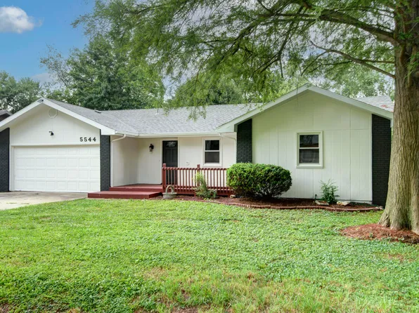5544 S Honeysuckle Lane, Battlefield, MO 65619