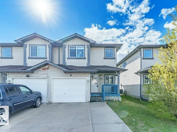 2920 30th St NW, Edmonton, AB T6T 1V2